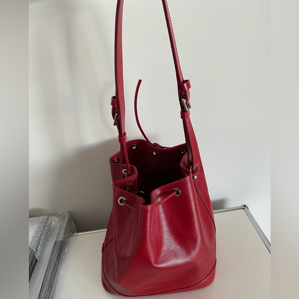 Louis Vuitton Petit Noe